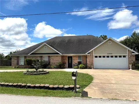 2002 S M St, Rogers, AR 72758