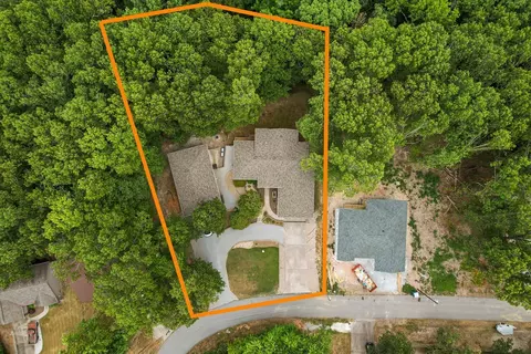 36 Brentwood Dr, Bella Vista, AR 72715