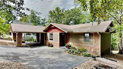 8 Sutherland Ln, Bella Vista, AR 72714