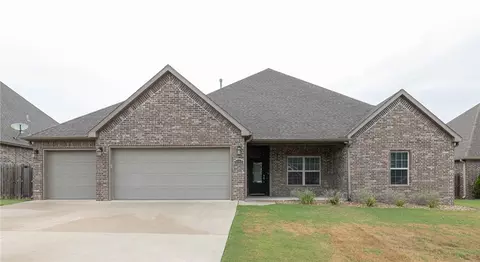 6950 Kingston Ave, Springdale, AR 72762