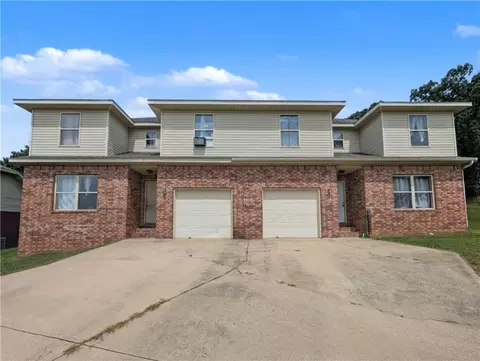 2394 Canyon Ave #A & B, Springdale, AR 72764
