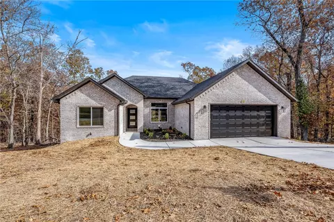 12 Woodbridge Dr, Bella Vista, AR 72714