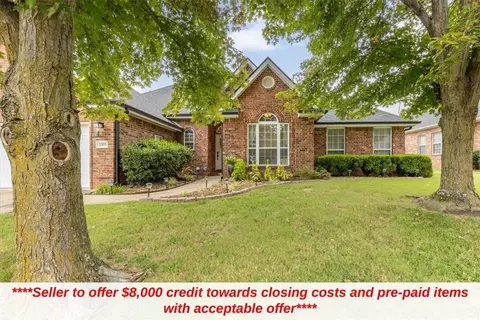 5305 S 45th St, Rogers, AR 72758