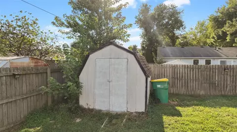 327 Township Dr, Centerton, AR 72719 photo 28