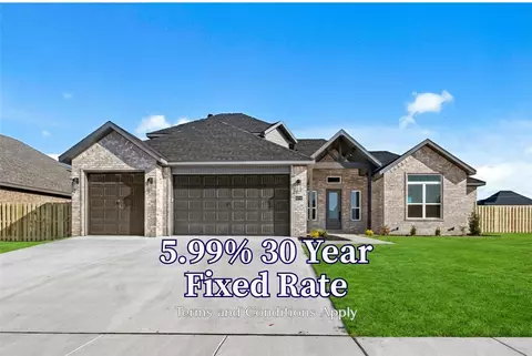 1200 Fierce Ln, Centerton, AR 72719