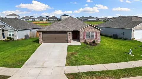 505 Woodcreek Loop, Lowell, AR 72745