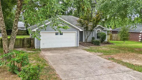 710 Del Cir, Lowell, AR 72745