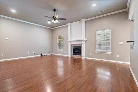 313 Eclipse St, Lowell, AR 72745 photo 7