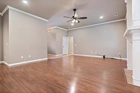 313 Eclipse St, Lowell, AR 72745 photo 6