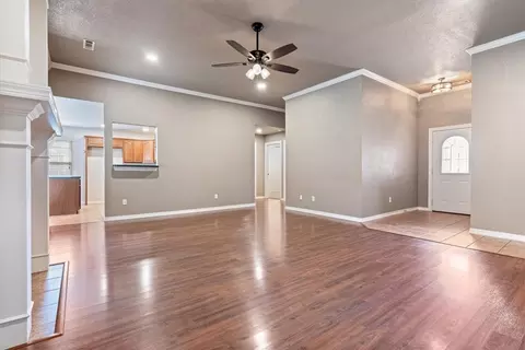 313 Eclipse St, Lowell, AR 72745 photo 5