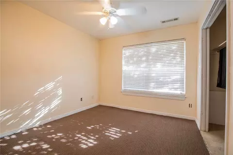 Bedroom - 1253 Apache Trl, Springdale, AR 72764 photo 3 of 3