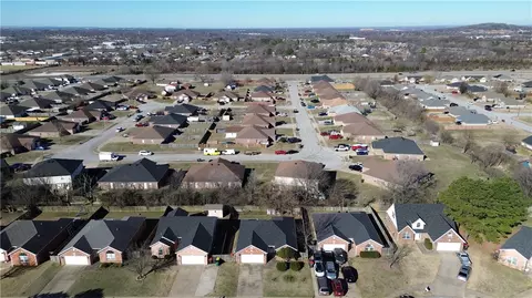 View/Area - 1253 Apache Trl, Springdale, AR 72764 photo 4 of 6