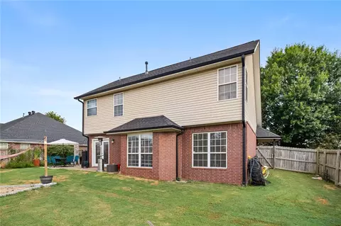 Exterior - 631 Paint Ln, Centerton, AR 72719 photo 7 of 8