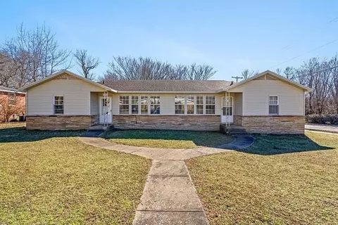 2371 W 2375 W Holly St, Fayetteville, AR 72703