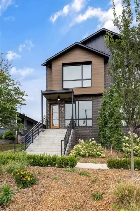1243 Fillmore St, Bentonville, AR 72712