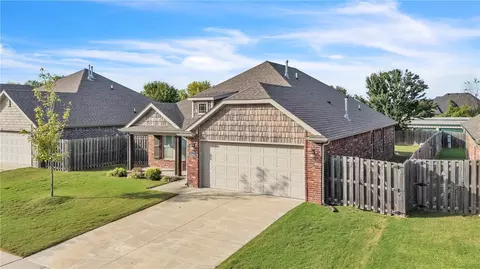 6266 Limerick, Fayetteville, AR 72704