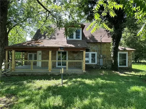 301 W Bean St, Lincoln, AR 72744