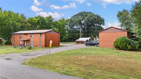 901 E St, Russellville, AR 72801