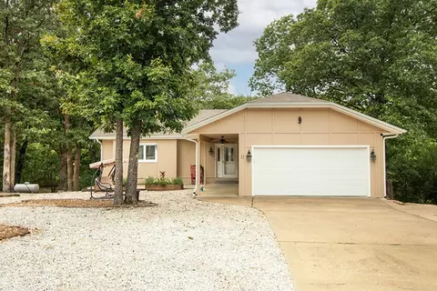 11 Halifax Ln, Bella Vista, AR 72714