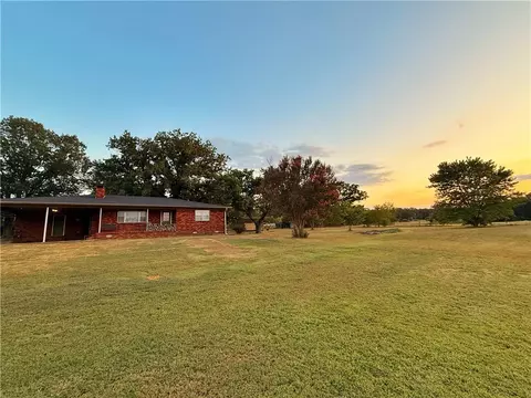 8920 E Us Hwy 64, Atkins, AR 72823