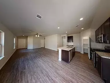 3141 St Moritz Loop, Springdale, AR 72764 photo 5