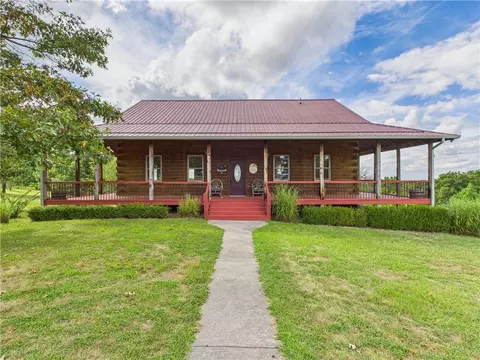 9178 Deer Rd, Harrison, AR 72601 photo 2