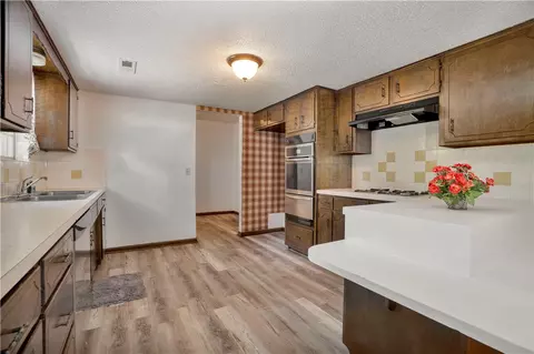Kitchen - 2706 Eidson St, Springdale, AR 72762 photo 2 of 4