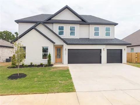 1841 Peacock Rd, Centerton, AR 72719