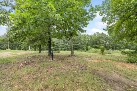 660 Labrador Ln, Western Grove, AR 72685 photo 2