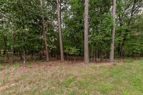 1 Wendron Ln, Bella Vista, AR 72714