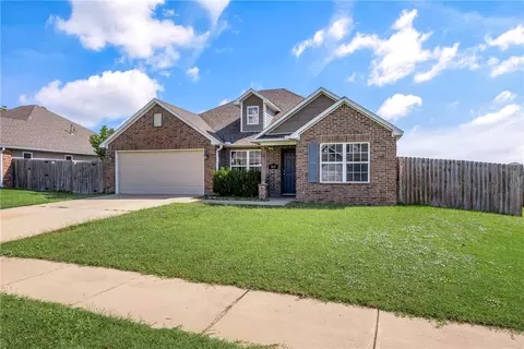 503 Driftwood St, Lowell, AR 72745