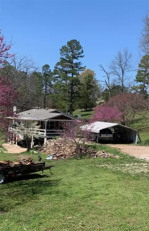 33 Ewe Ln, Yellville, AR 72687