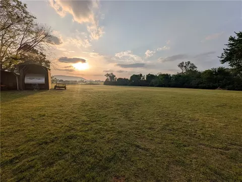 tbd Old Airport Rd, Paris, AR 72855