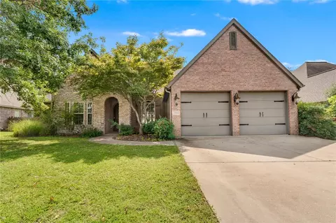 3500 Kirkwood St, Rogers, AR 72758