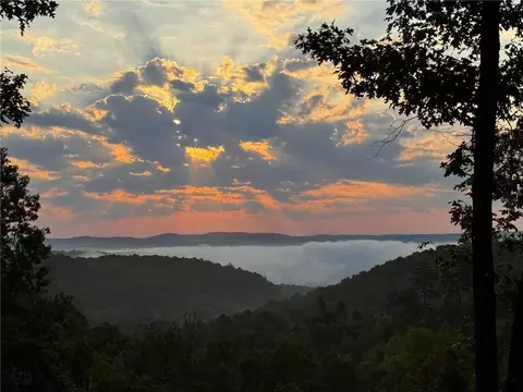 1096 Ramblewood Trl, Yellville, AR 72687