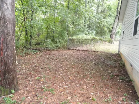 Exterior - 104 Boyd Cir, Marshall, AR 72650 photo 9 of 12