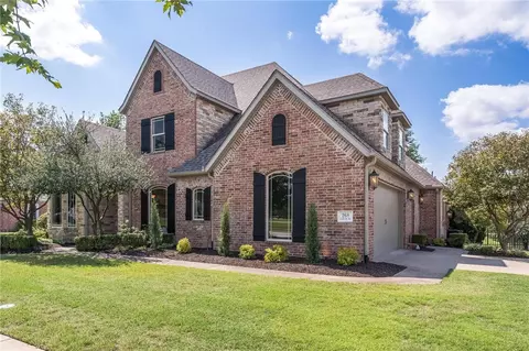 268 Carver Dr, Springdale, AR 72762