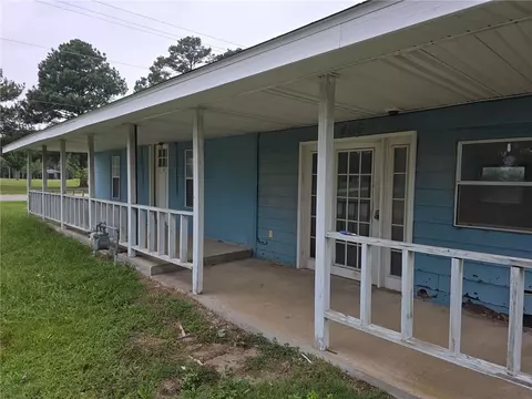 406 SW 1st St, Gentry, AR 72734 photo 2