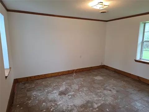 406 SW 1st St, Gentry, AR 72734 photo 10