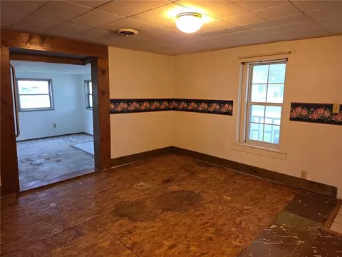 406 SW 1st St, Gentry, AR 72734 photo 6