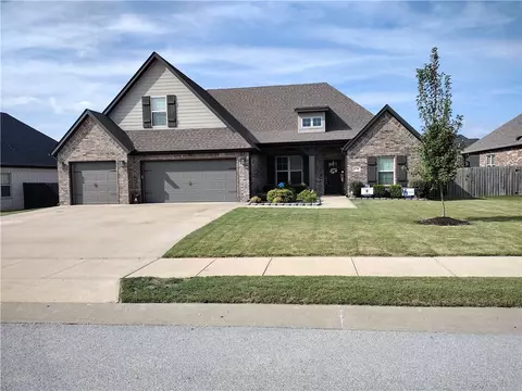 378 Romano Ave, Springdale, AR 72762