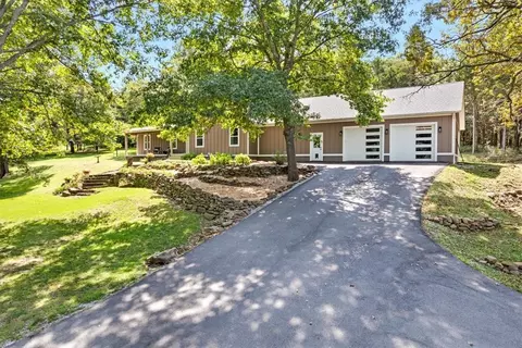 191 Tuttle Rd, Elkins, AR 72727
