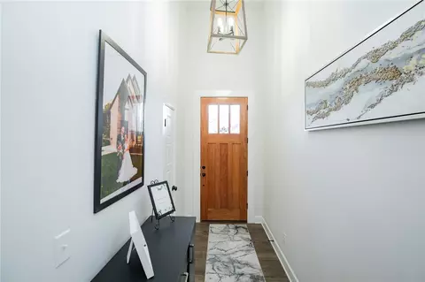 Entry Way - 1431 Ocean Dr, Centerton, AR 72719 photo 6 of 7