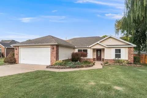 658 Gamble Rd, Centerton, AR 72719