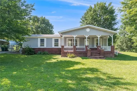 779 Steele Rd, Springdale, AR 72762 photo 2