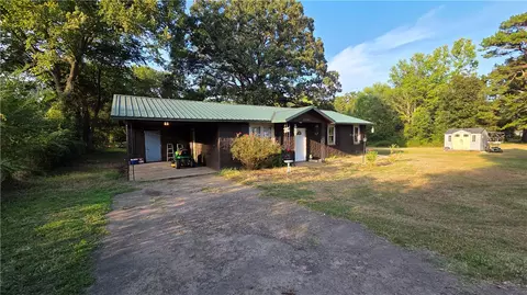10282 Smith Ln, Dardanelle, AR 72834