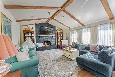 9 NW K Pl, Bentonville, AR 72712