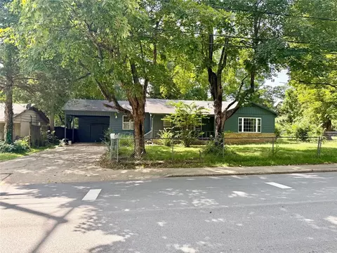 957 S Hill Ave, Fayetteville, AR 72701