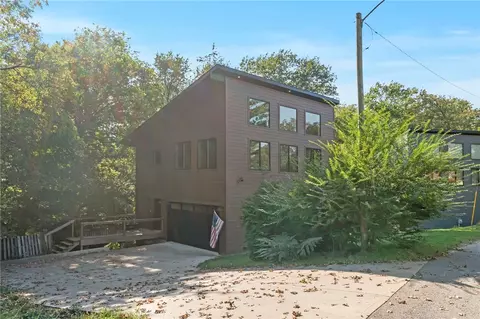 130 Dogwood Pl, Siloam Springs, AR 72761
