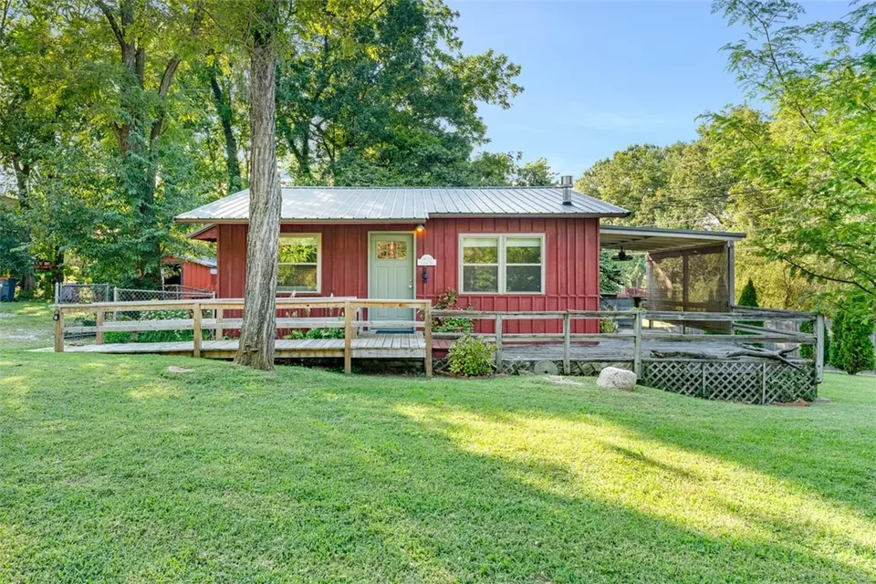 Exterior - 19129 Shoreline Way, Fayetteville, AR 72703 photo 1 of 10
